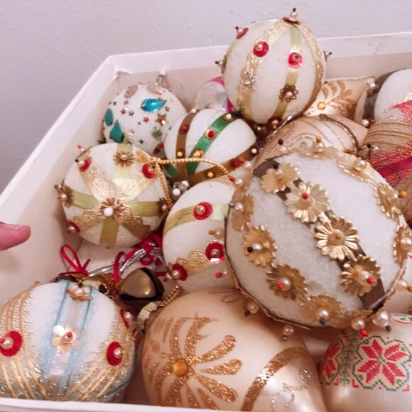 Vintage Handmade Beaded Diamond Crusted Sequins Christmas Ball Ornament Set of 9 - Picture 8 of 8